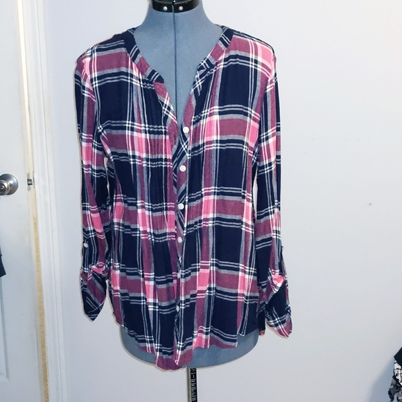 Flannel - Picture 1 of 2